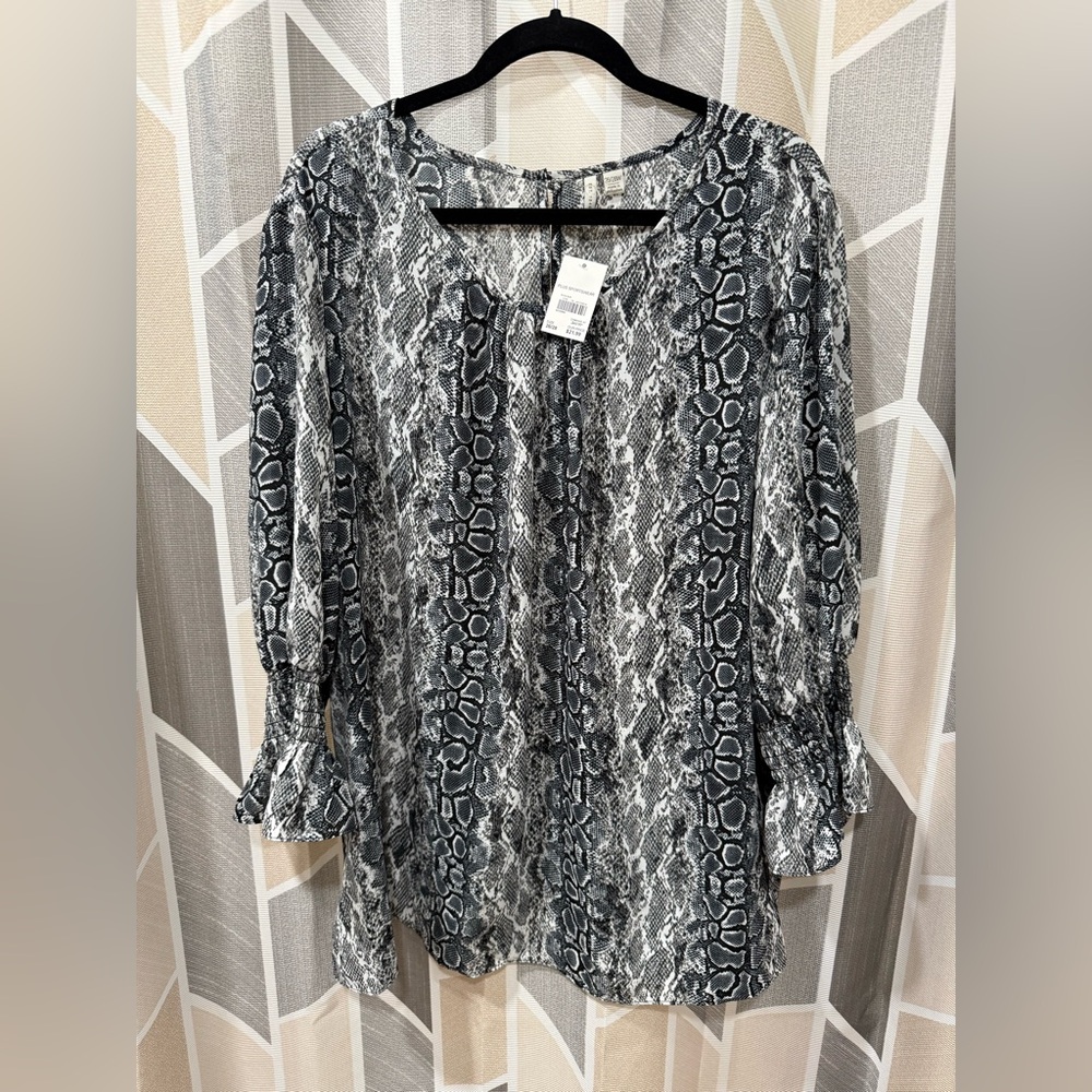 Cato Black and Gray Snake Print Blouse
